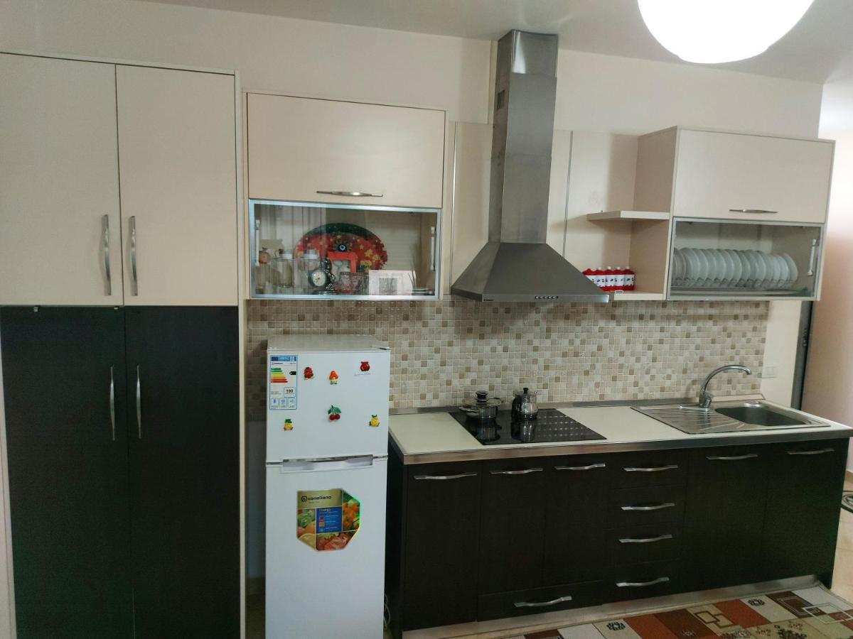 Bral Apartments 4 Durres Exterior photo