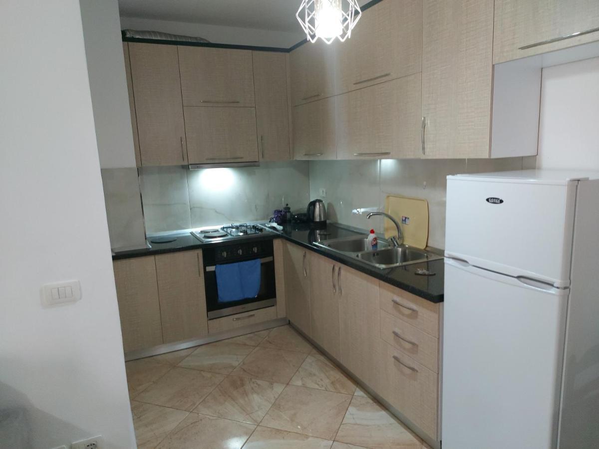 Bral Apartments 4 Durres Exterior photo